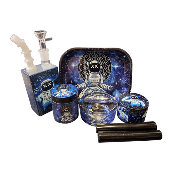 JB-GS-002 Get Lost Juice Box Gift Set 7 In 1 (Astronaut Meditating)