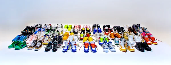 PM-002 - Shoe Keychain 100-Pack (50 Pairs) – Premium Sneaker Mix - Image 2
