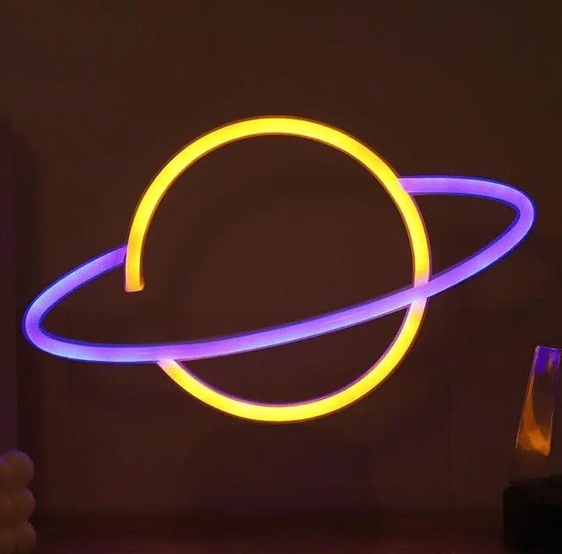 SNL-022YPP – Small Neon Hanging Light – Planet Saturn Yellow Purple