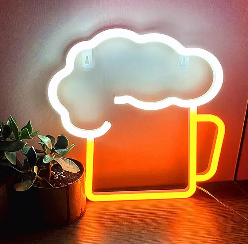 SNL-062 – Small Neon Hanging Light – Beer Mug