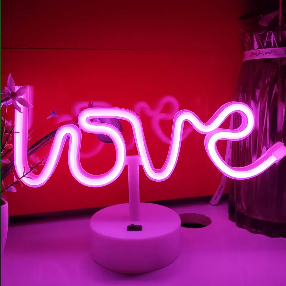 TNL-035 – Table Neon Light – Love Sign Pink